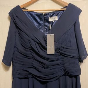 Gorgeous Izilady Gown Women's Size 20W Navy Blue